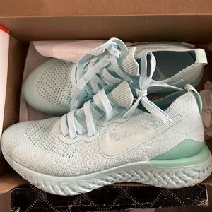Nike epic react flynit